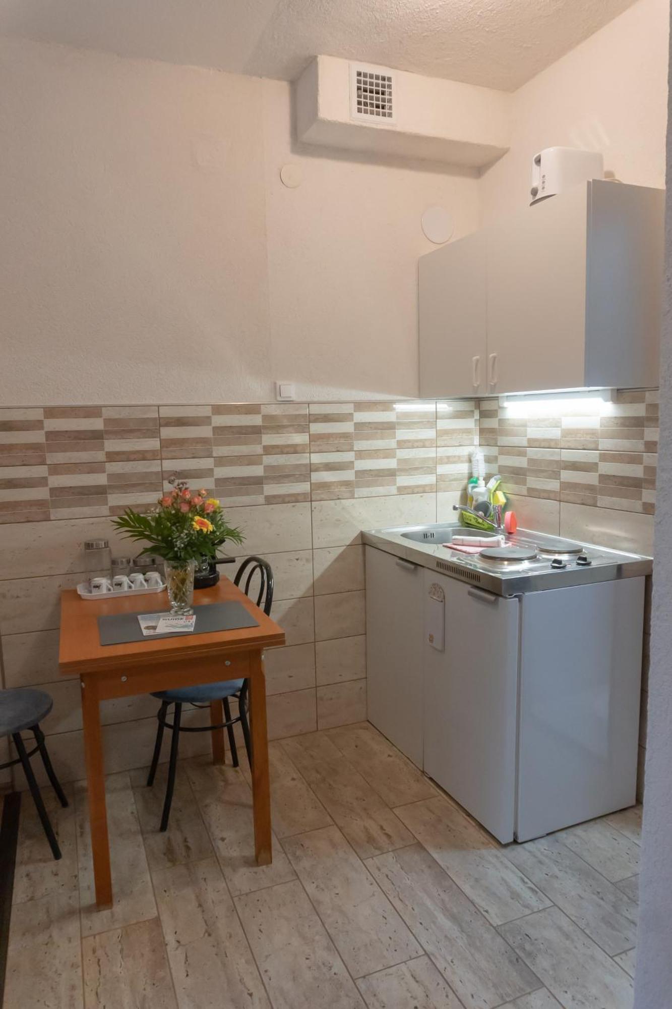 Rent a Scooter Vendégház Zamárdi Esterno foto