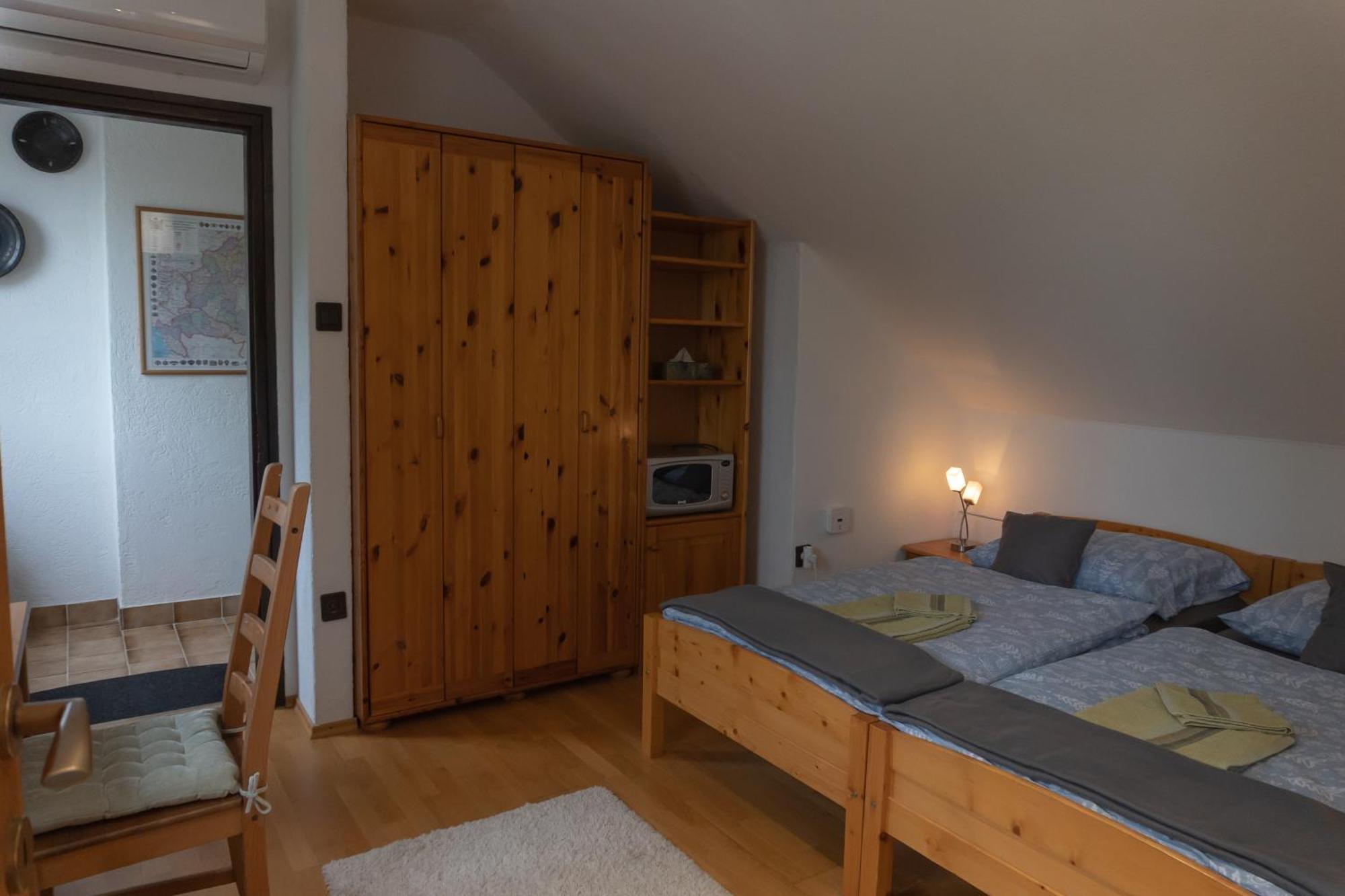 Rent a Scooter Vendégház Zamárdi Esterno foto